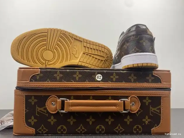 LOW 1 Off-Louis OW Jordan x AJ1 Air 0419
